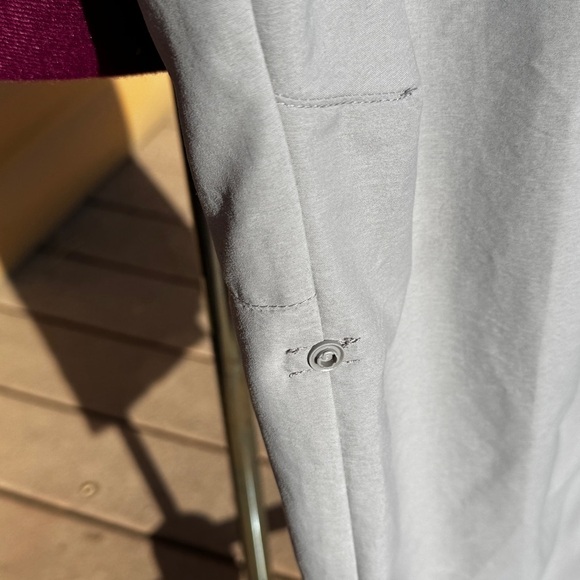 Cabela's PERFORMANCE Light Gray pants WOMENS,SIZE18,NO FLY ZONE,INSECT DEFENSE - Picture 9 of 11